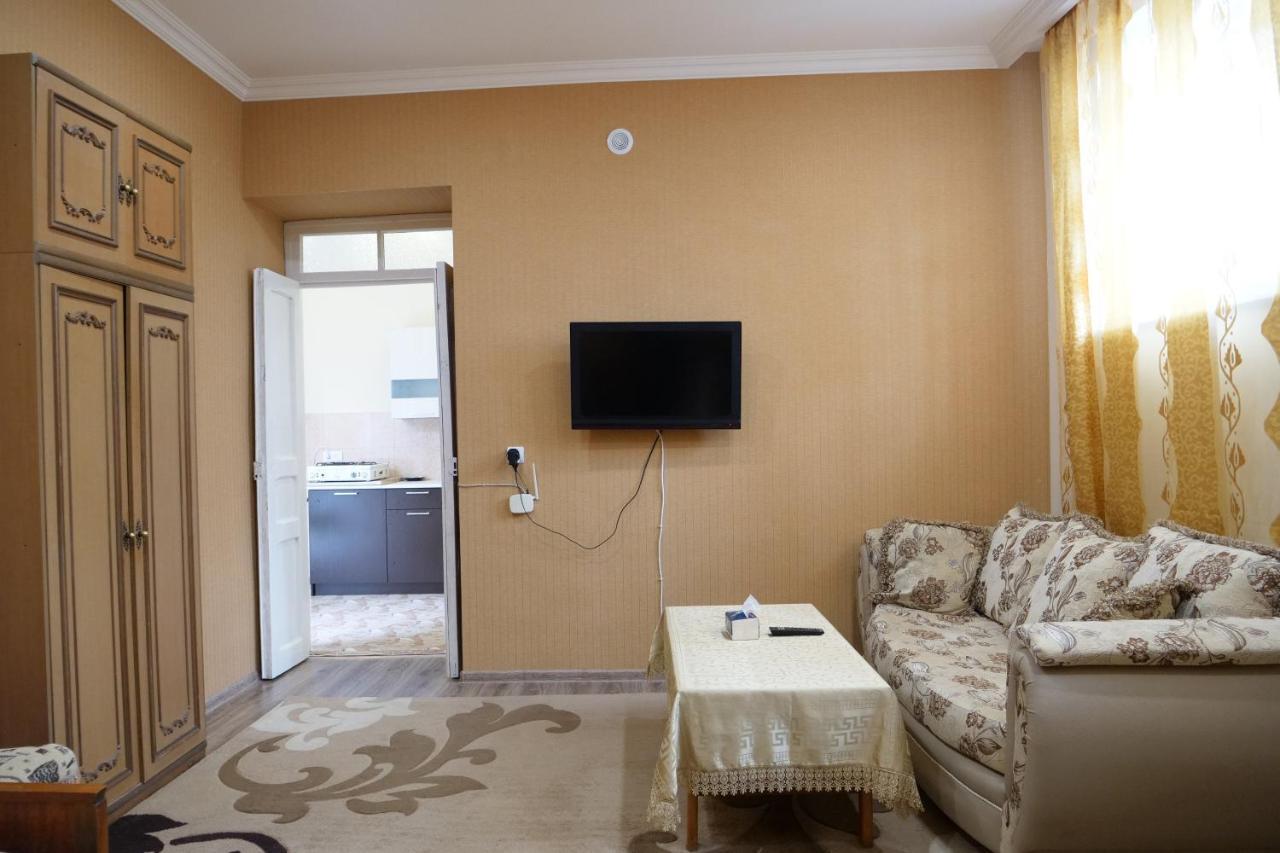 Guest House Kumayri Guiumri Exterior foto